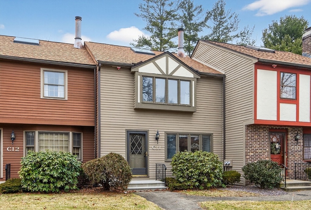 11 Scotty Hollow Dr C