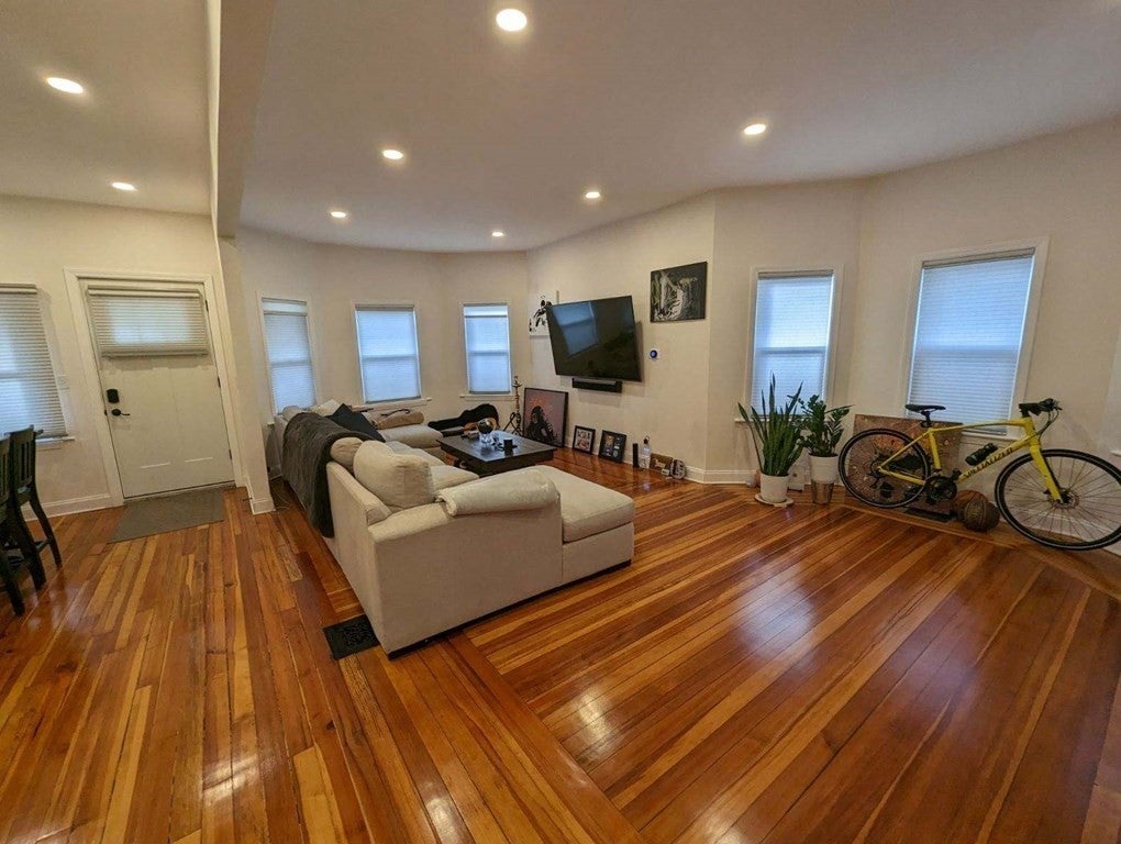 57 Kenmere Rd #57, Medford, MA, 57 Kenmere Rd #57, Medford, MA Photo #1