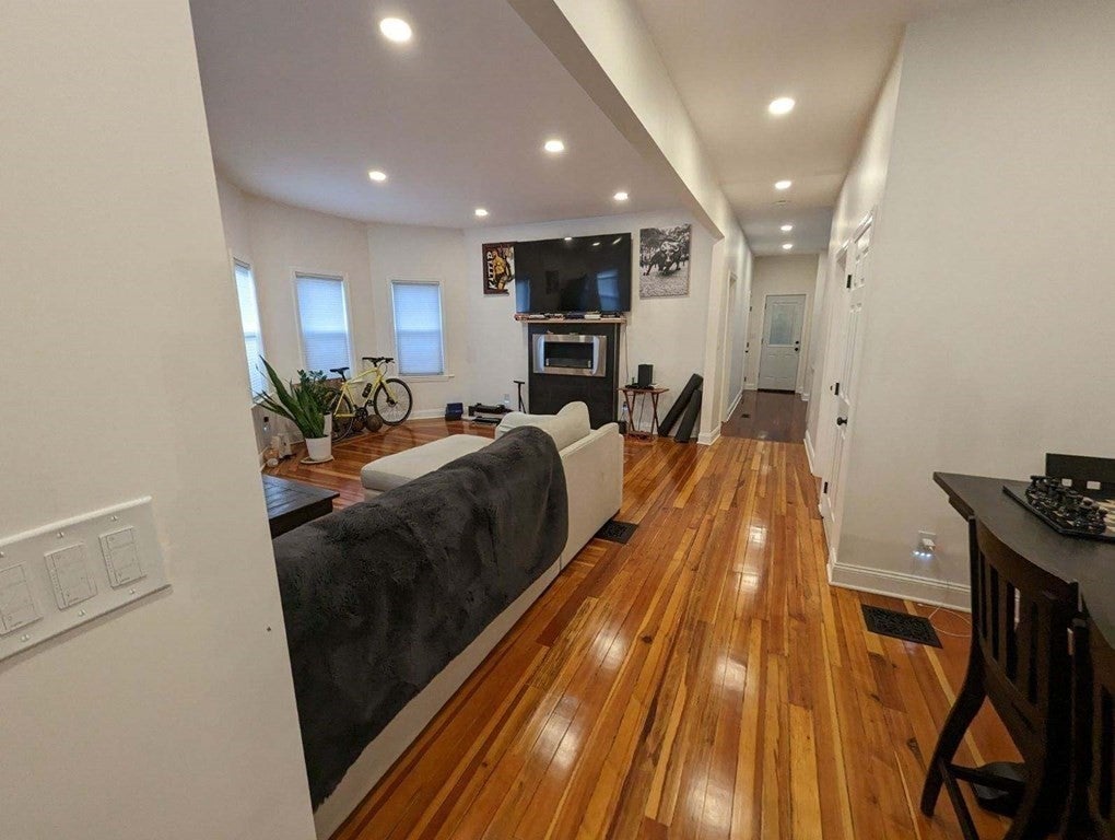 57 Kenmere Rd #57, Medford, MA, 57 Kenmere Rd #57, Medford, MA Photo #3
