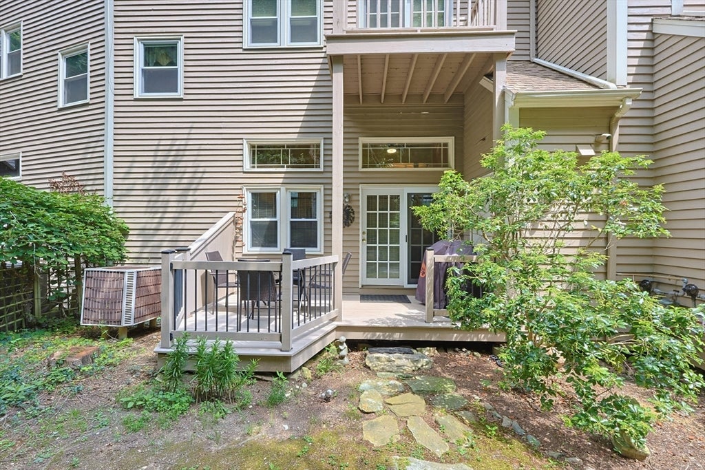168 Upton St 11