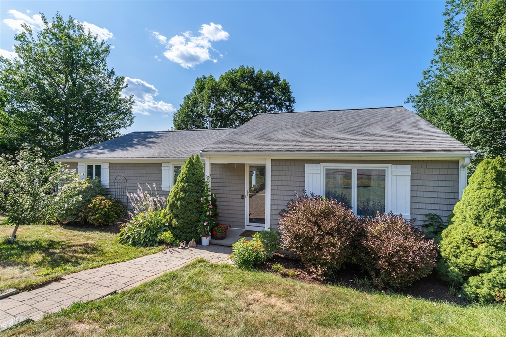57 Cliff Dr