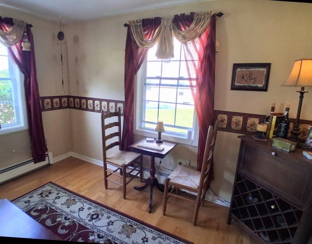 10 Marcam Village Rd #10, Oxford, MA Photo #5