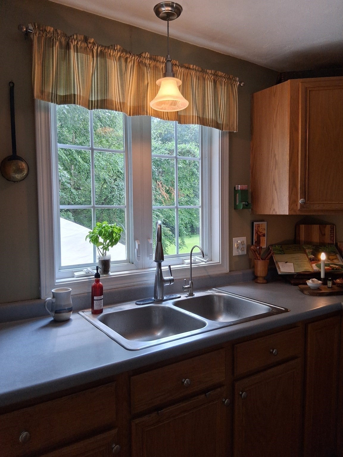 10 Marcam Village Rd #10, Oxford, MA Photo #4