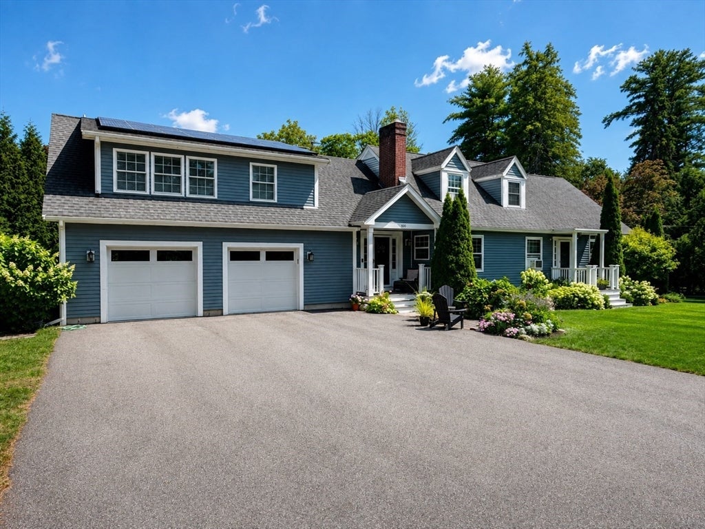 Photo of 100 Sutton Hill Rd, North Andover, MA