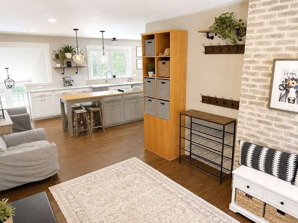 100 Sutton Hill Rd, North Andover, MA Photo #6