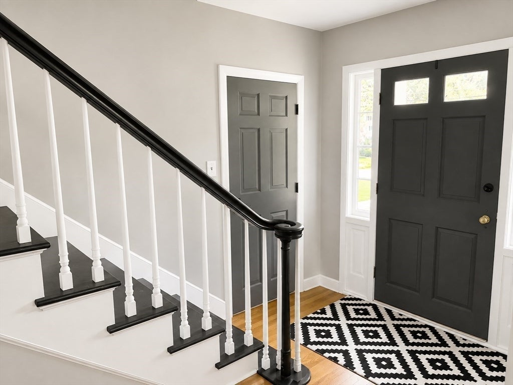 100 Sutton Hill Rd, North Andover, MA Photo #5