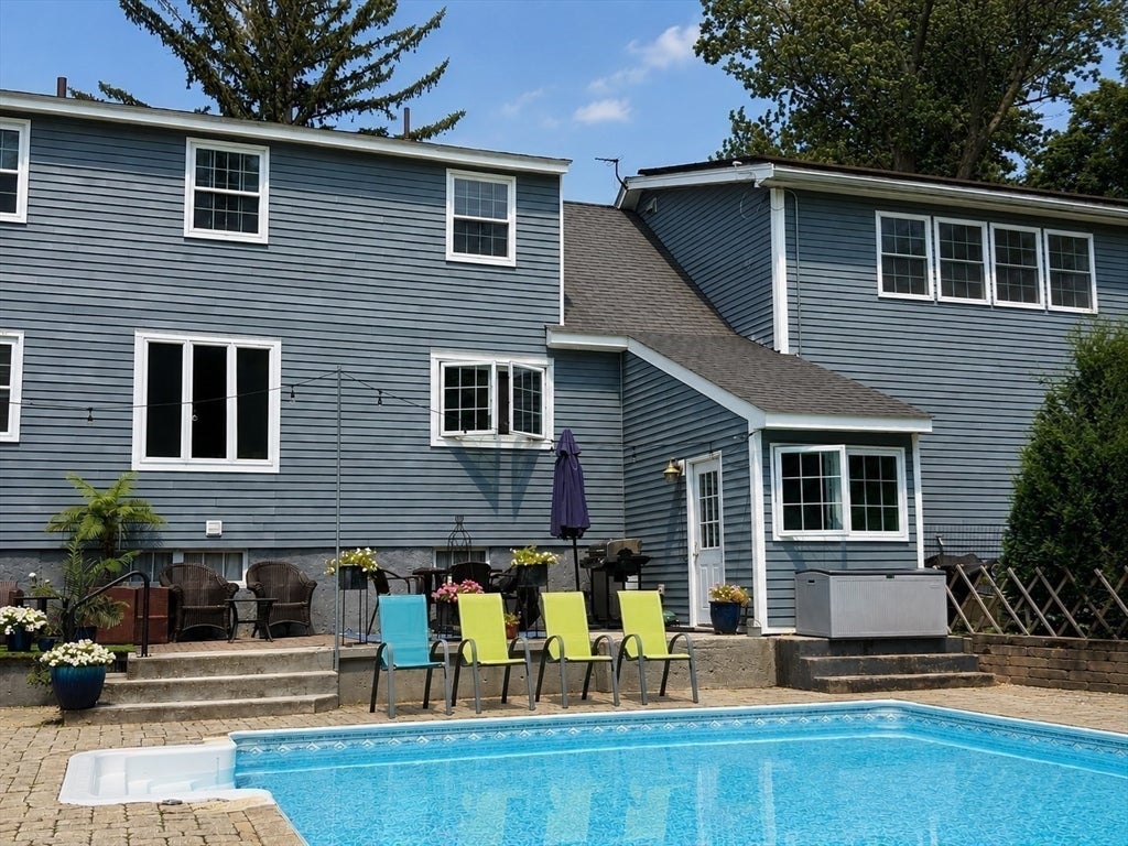 100 Sutton Hill Rd, North Andover, MA Photo #22