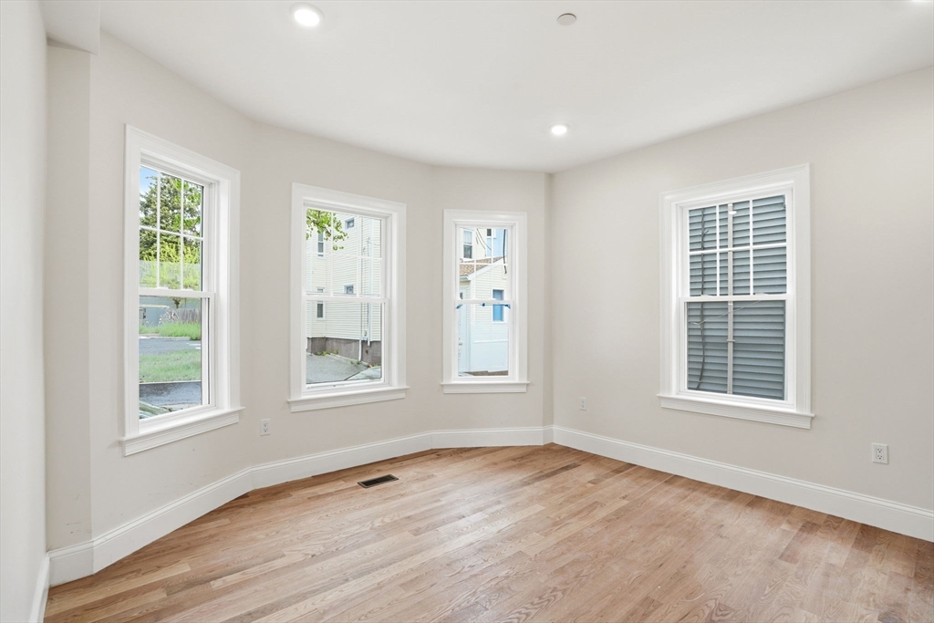 13 Langmaid Ave #3, Somerville, MA, 13 Langmaid Ave #3, Somerville, MA Photo #12