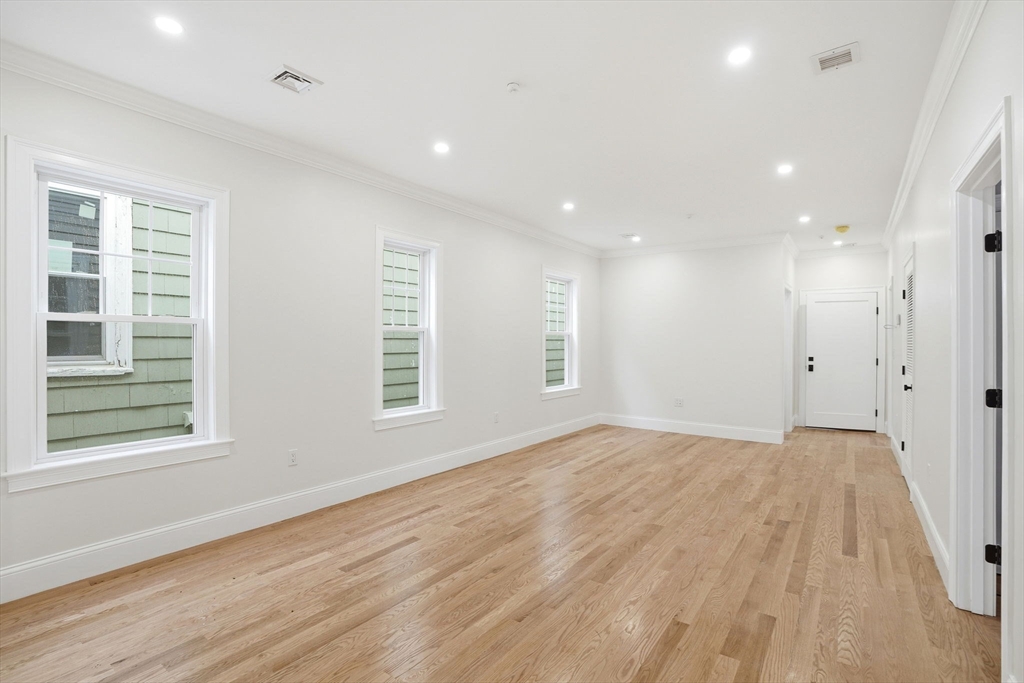 13 Langmaid Ave #3, Somerville, MA, 13 Langmaid Ave #3, Somerville, MA Photo #8