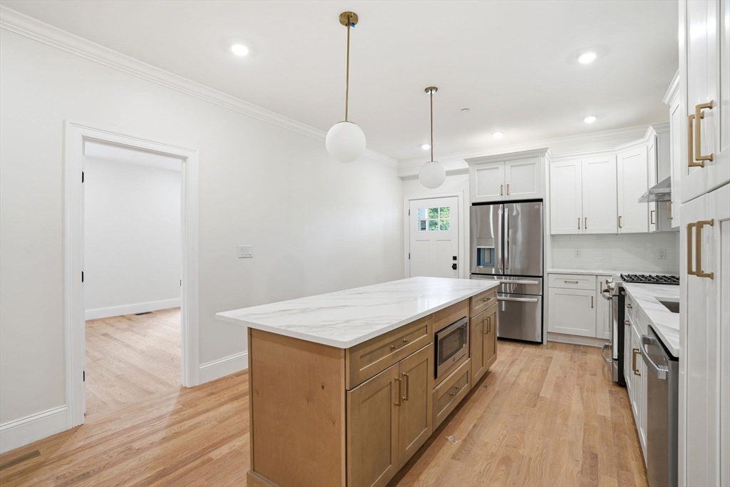 13 Langmaid Ave 3