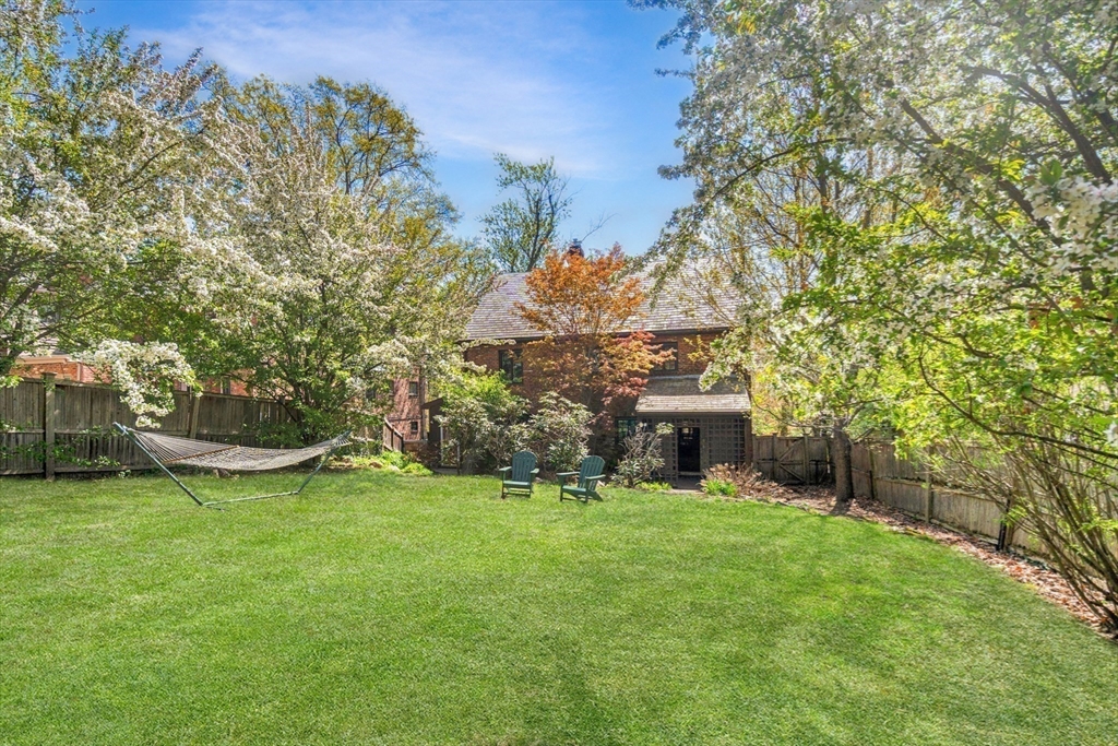 36 Blake Rd