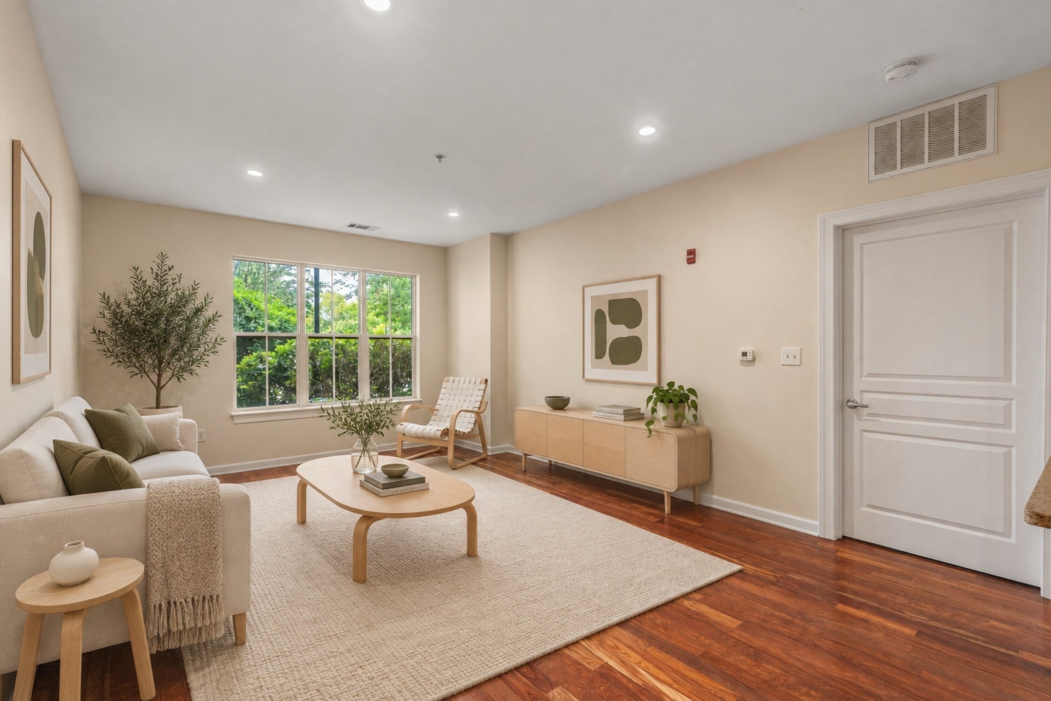 Photo of 3 Repton Cir, Watertown, MA