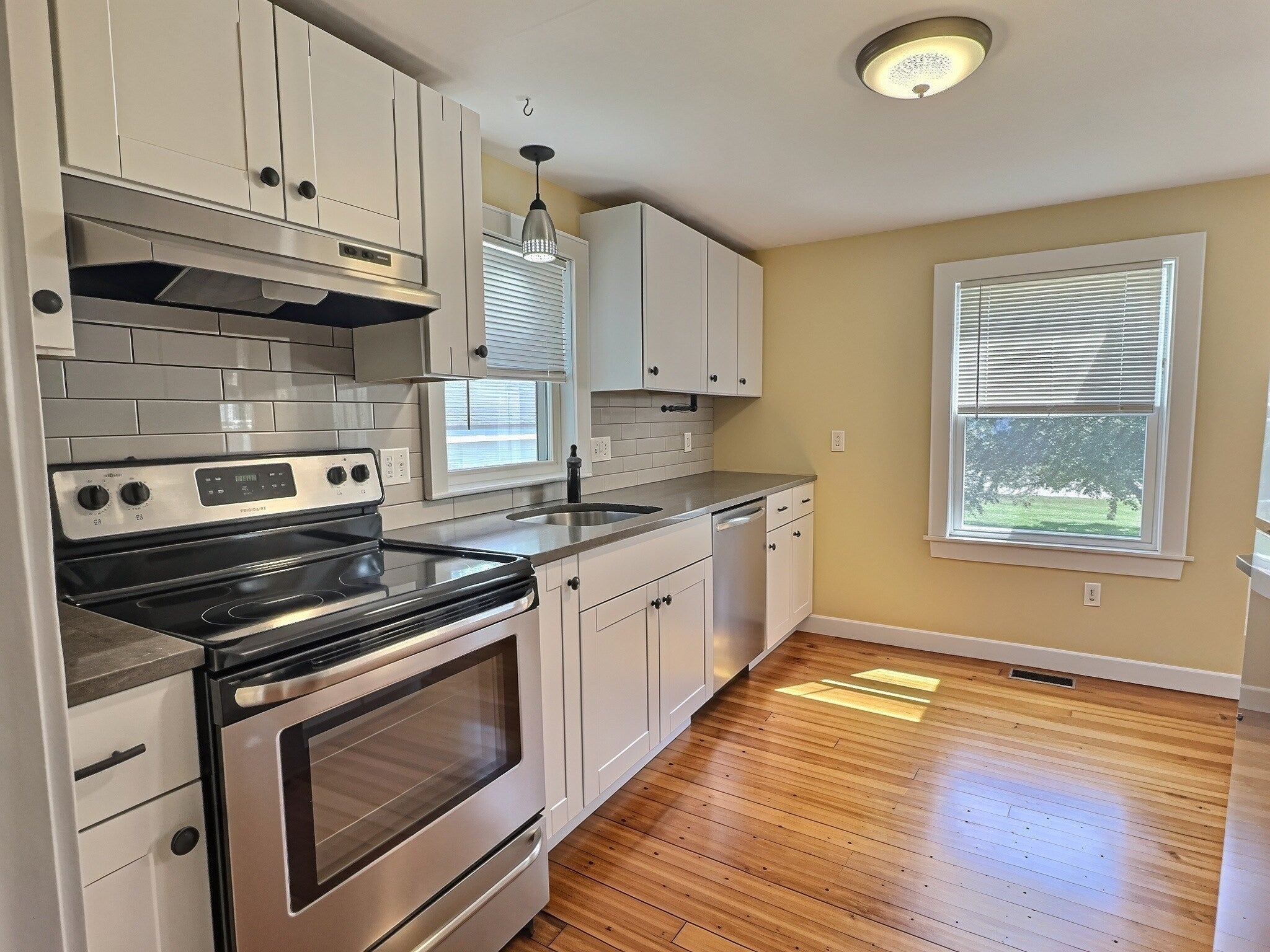 53 Davis Ave #53, Norwood, MA, 53 Davis Ave #53, Norwood, MA Photo #4