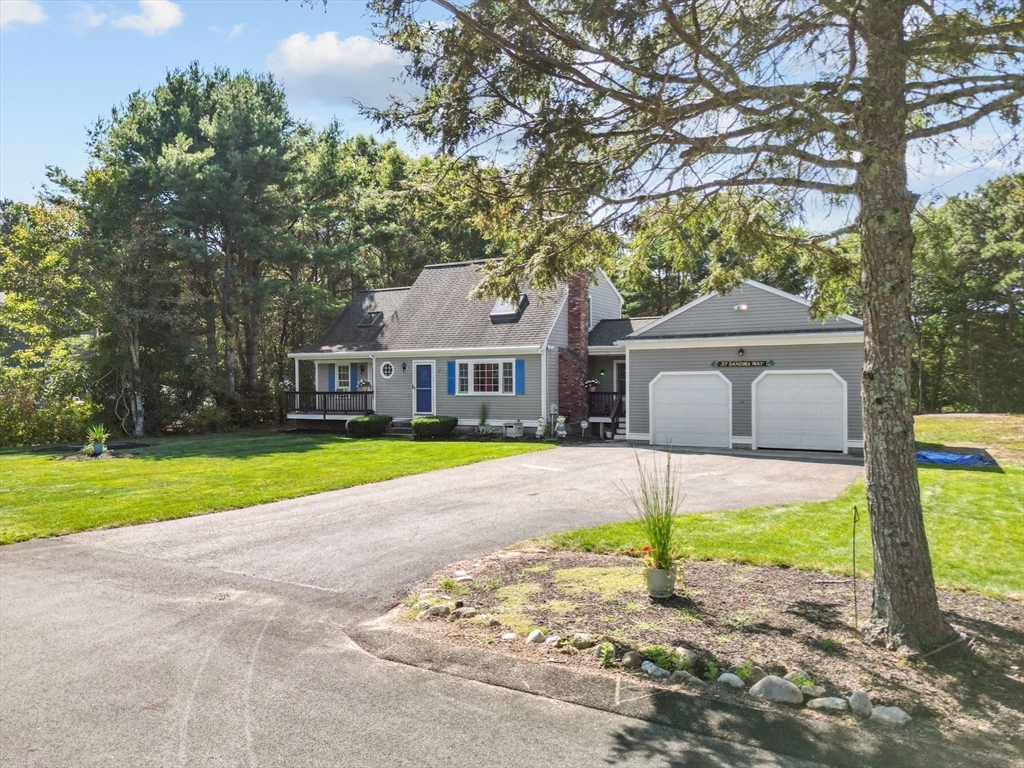 37 Sandra Way