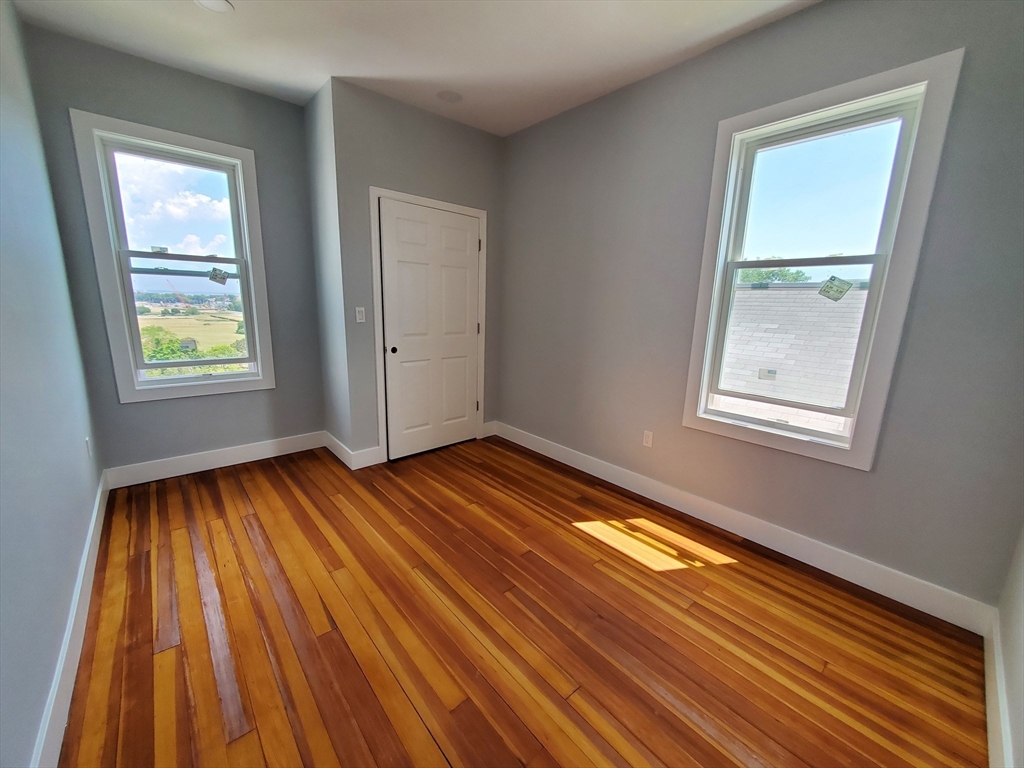 31 Faywood Ave #1, Boston, MA Photo #6