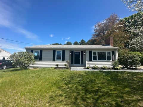 84 New Hampshire Ave Somerset MA 02726
