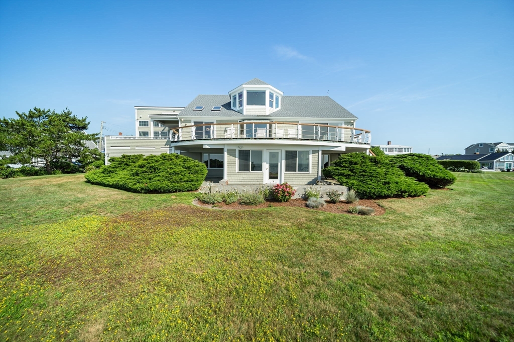 7 Anawan Rd