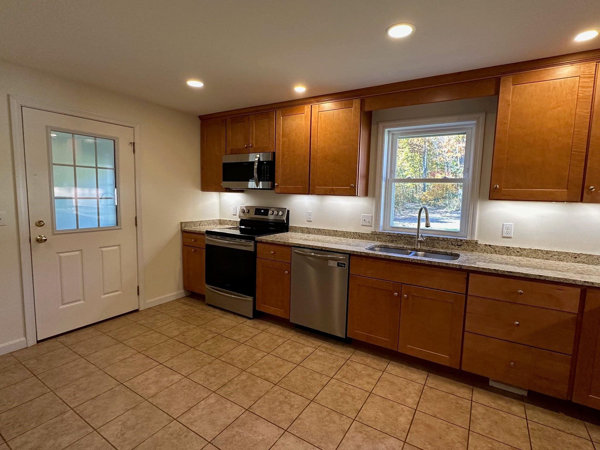 43 Billings Rd