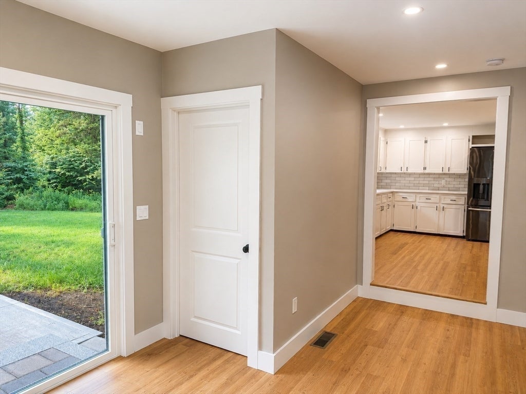 334 Bedford St #1, Lakeville, MA Photo #3