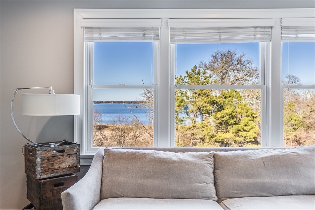 Orleans, Massachusetts 02653, United States, 6 Bedrooms Bedrooms, ,7 BathroomsBathrooms,Residential,Active,100580