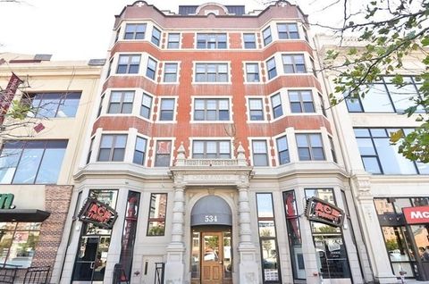 Photo of 534 Commonwealth Ave #3A, Boston, MA 02215 (MLS # 73509450)