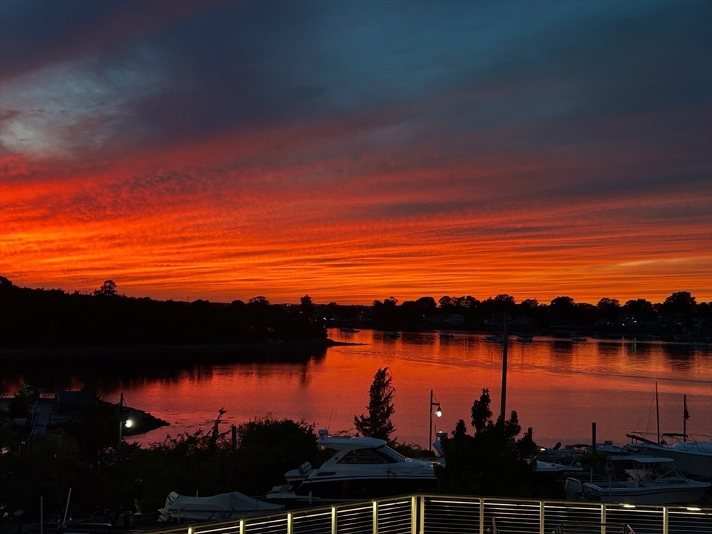 10 Shipyard Drive 313