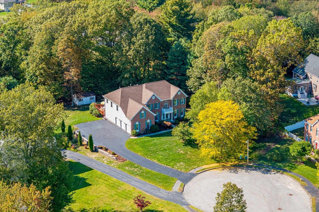 7 Thoreau Cir