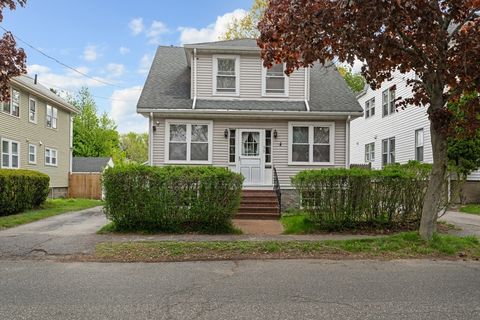 Photo of 35 Sewall St, Quincy, MA 02170 (MLS # 73518616)