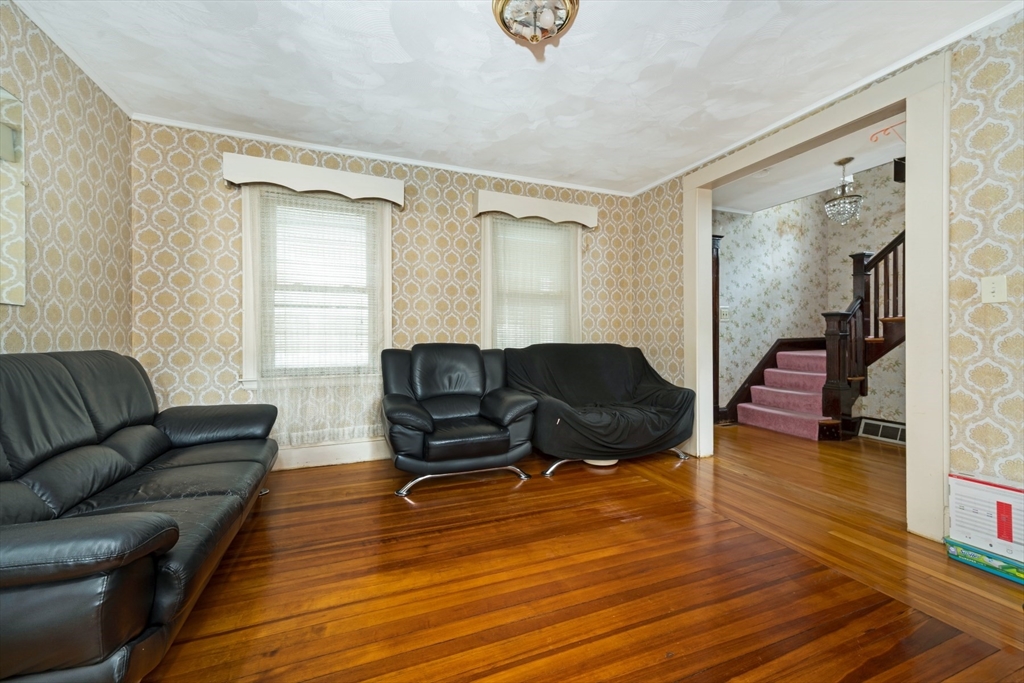 35 Sewall St, Quincy, MA Photo #12
