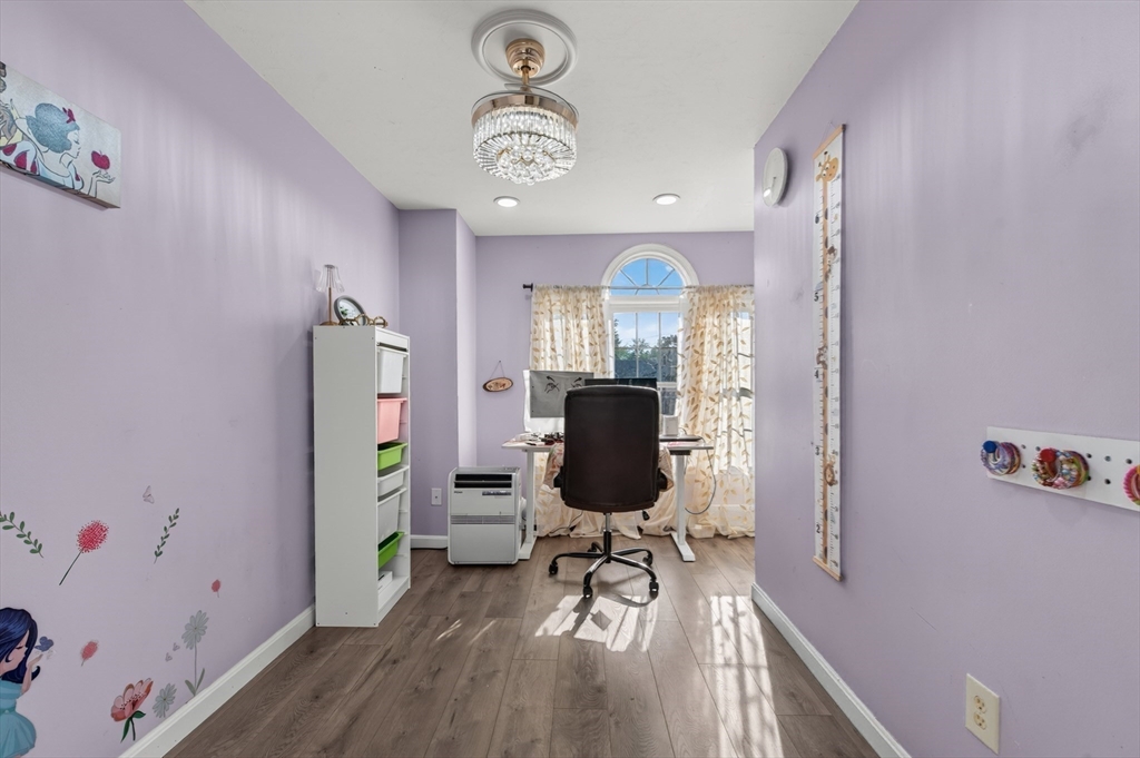 36 Shirley Rd, Shrewsbury, MA Photo #25