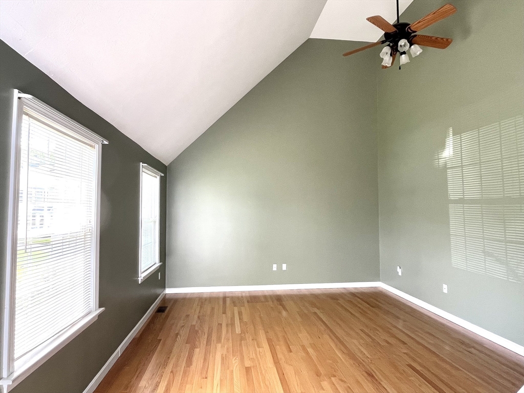 1403 Forest Park Dr 1403