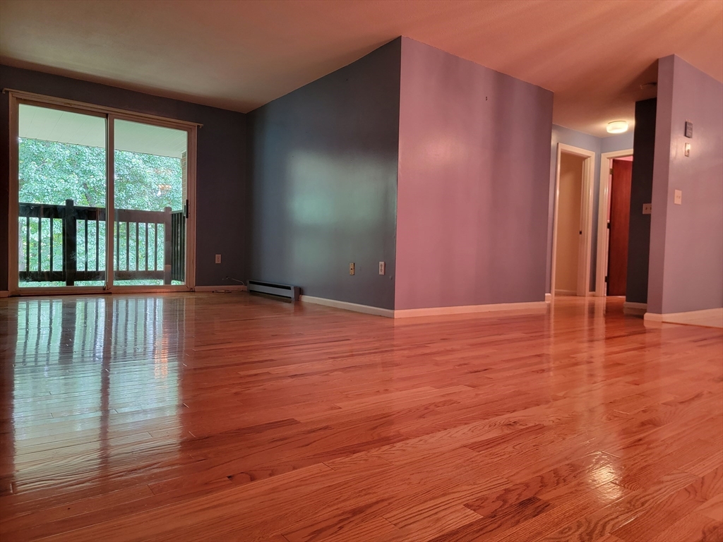 39 Pleasant St B21