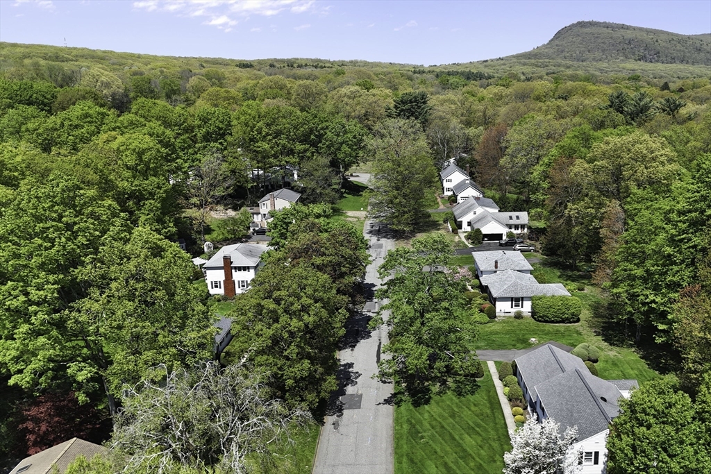 55 Longfellow Road, Holyoke, MA, 55 Longfellow Road, Holyoke, MA Photo #2