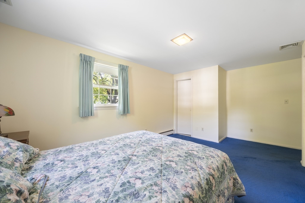 55 Longfellow Road, Holyoke, MA, 55 Longfellow Road, Holyoke, MA Photo #27