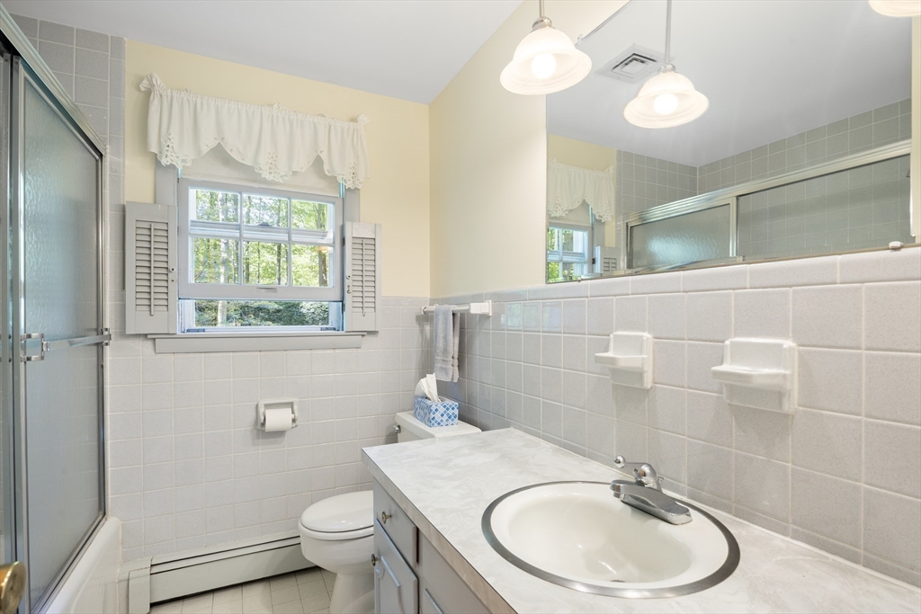 55 Longfellow Road, Holyoke, MA, 55 Longfellow Road, Holyoke, MA Photo #35