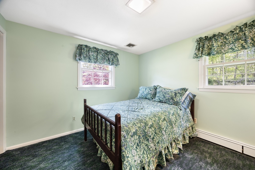 55 Longfellow Road, Holyoke, MA, 55 Longfellow Road, Holyoke, MA Photo #30