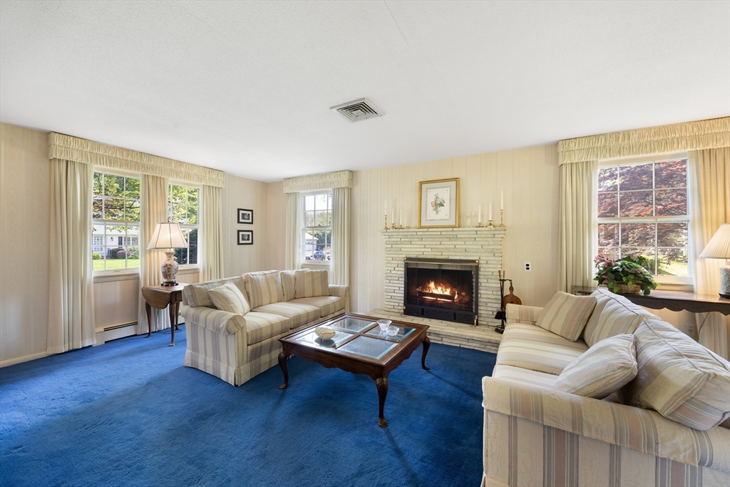 55 Longfellow Road, Holyoke, MA, 55 Longfellow Road, Holyoke, MA Photo #14