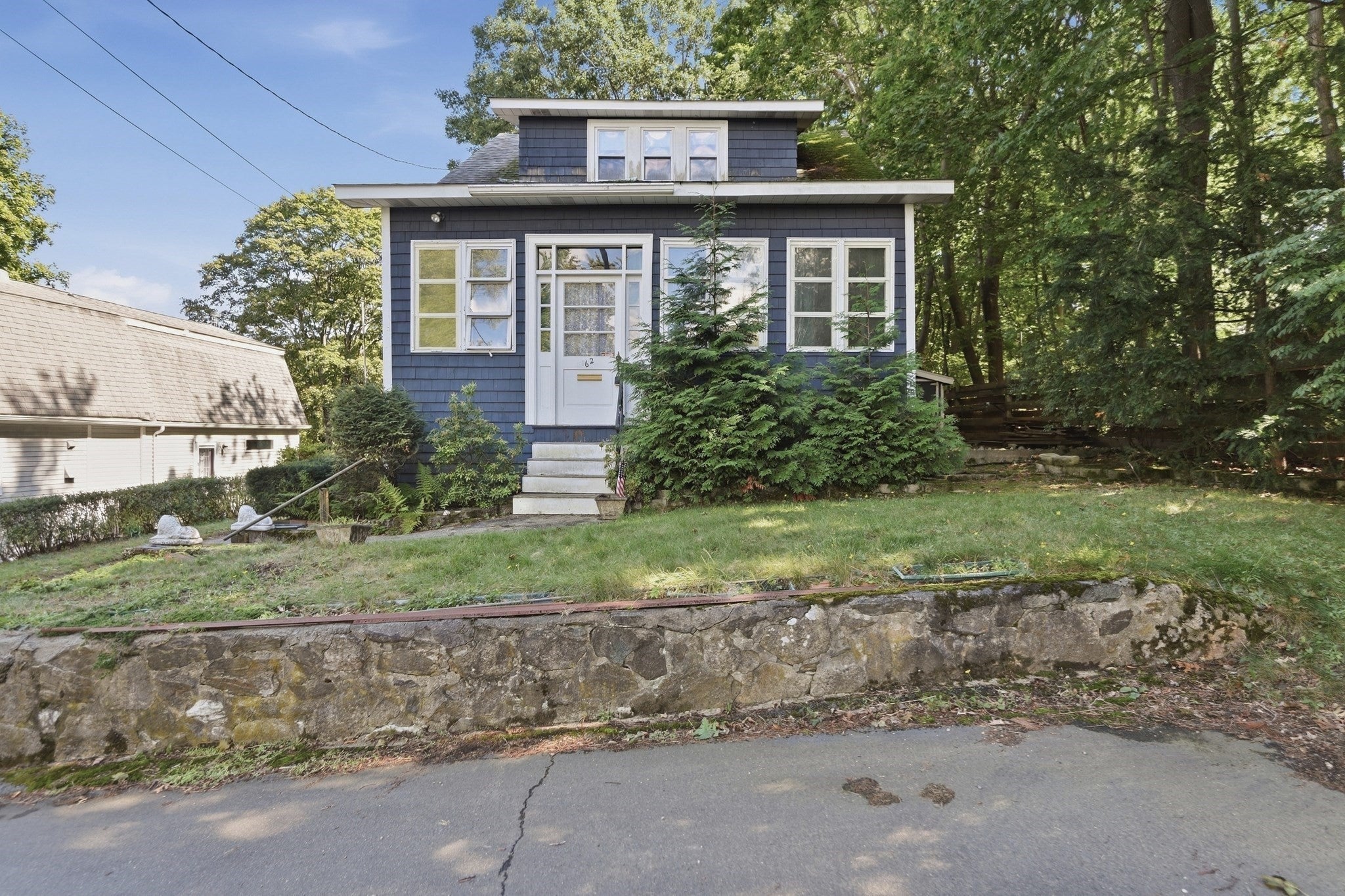 62 Chase Avenue