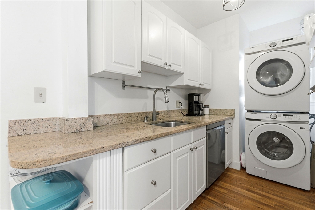 155 Forest Hills St 2