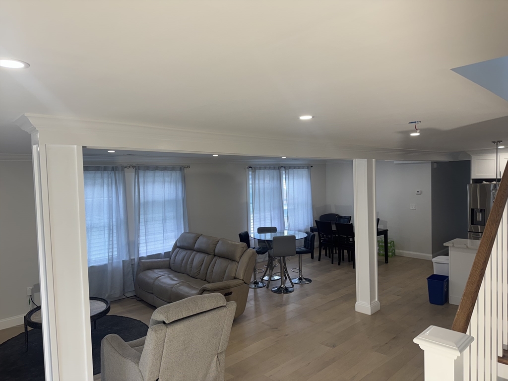17 Cherry St 2