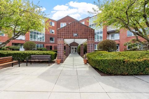 321 Place Ln 321 Woburn MA 01801