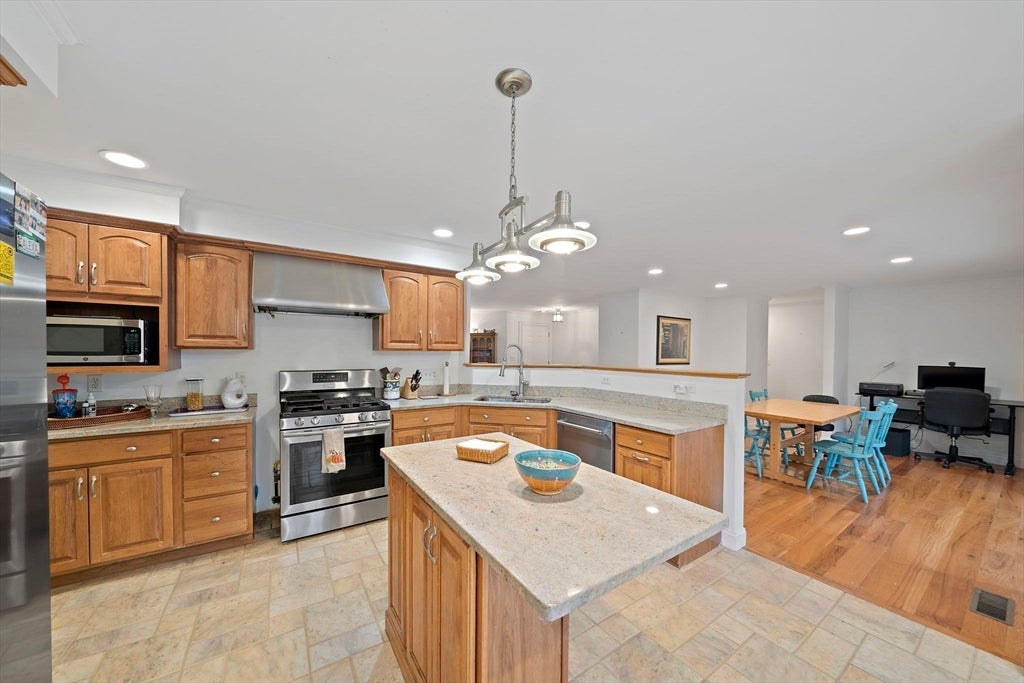 58 Bay Farm Rd #58, Duxbury, MA, 58 Bay Farm Rd #58, Duxbury, MA Photo #7