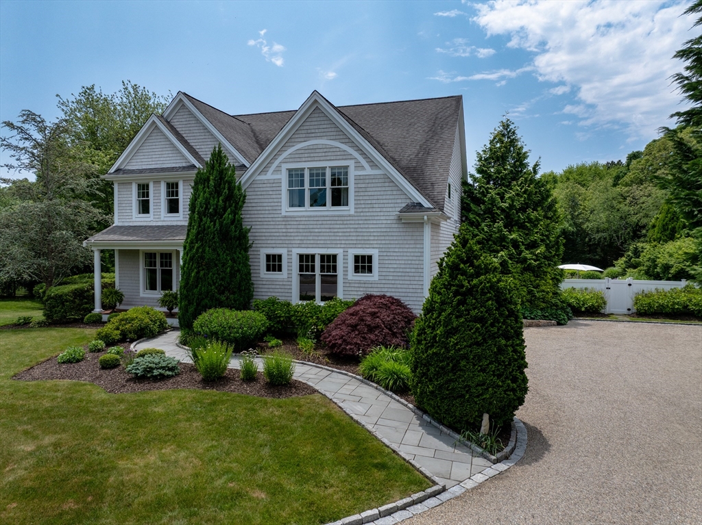6 Ocean Breeze Ln