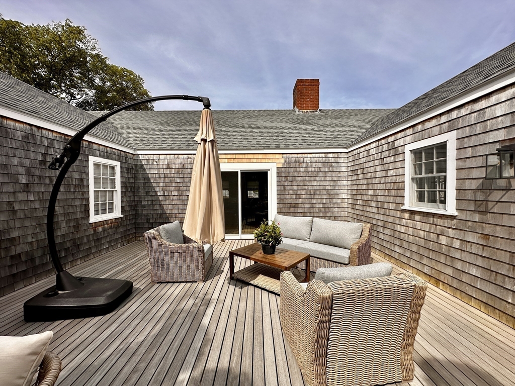 23 Pleasant St