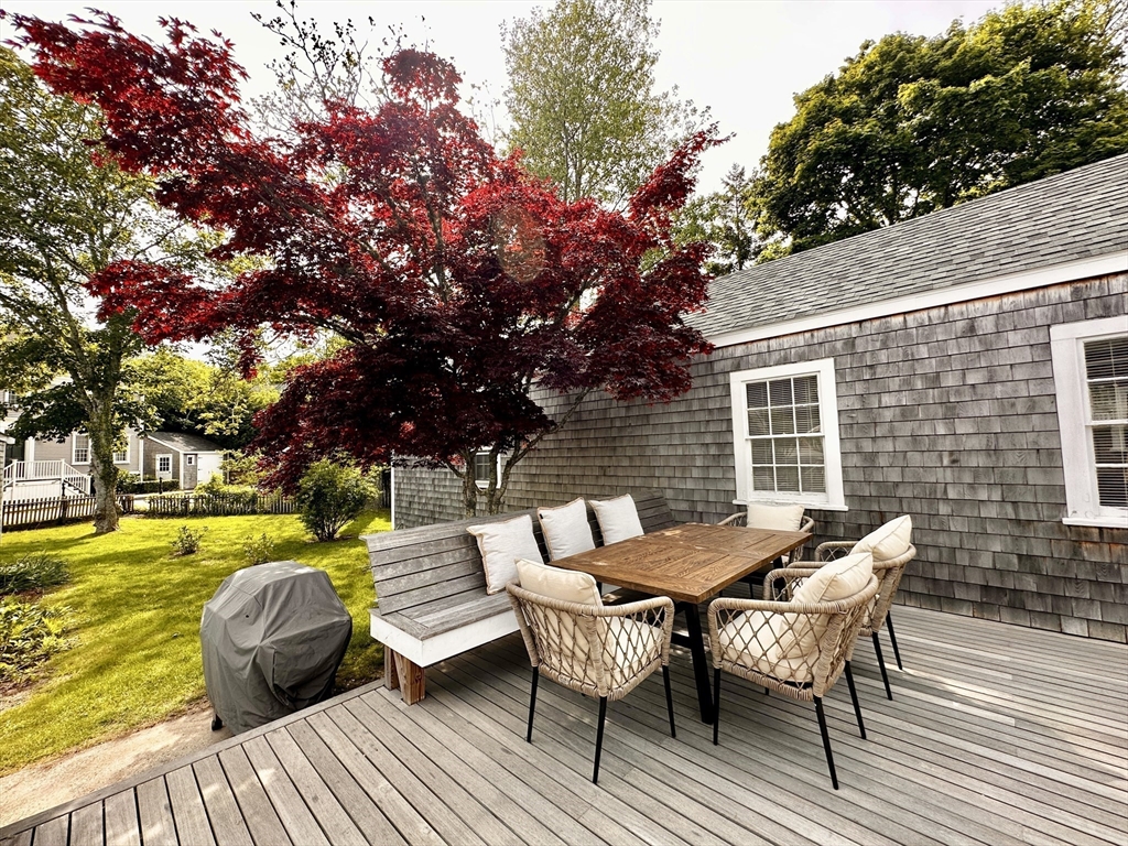 23 Pleasant St
