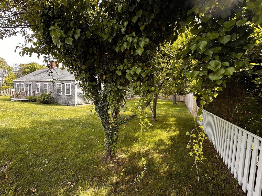 23 Pleasant St