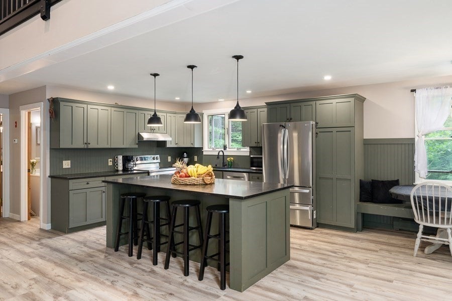 115 River Rd, Rutland, MA, 115 River Rd, Rutland, MA Photo #11