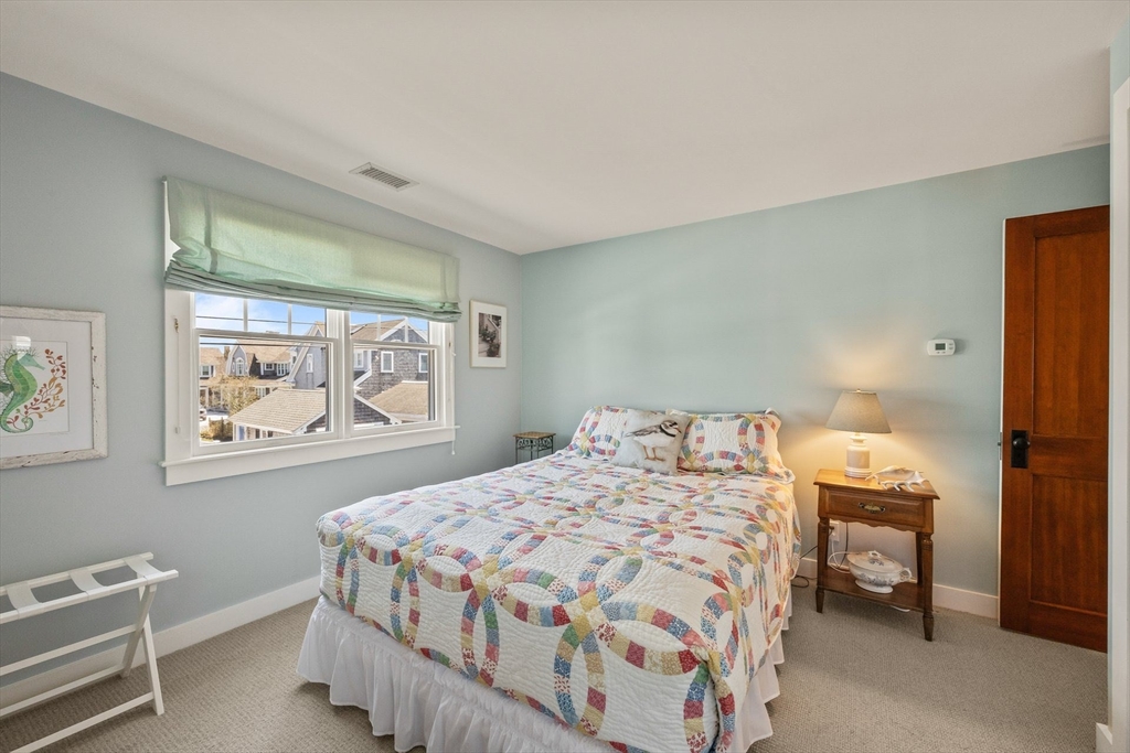 Harwich, Massachusetts 02646, United States, 4 Bedrooms Bedrooms, ,3 BathroomsBathrooms,Residential,Active,244555