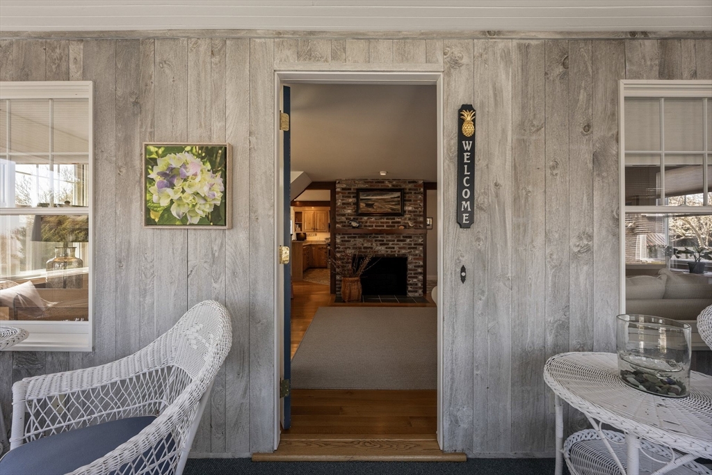 Harwich, Massachusetts 02646, United States, 4 Bedrooms Bedrooms, ,3 BathroomsBathrooms,Residential,Active,244555