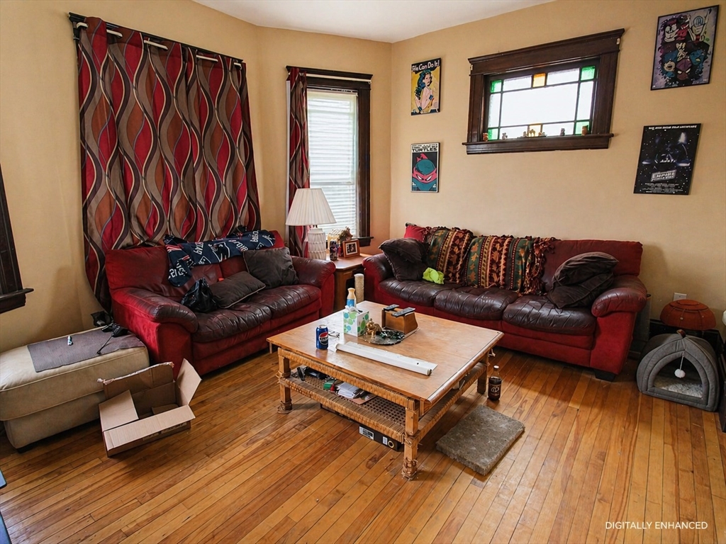 21 Sterling St, Worcester, MA Photo #10